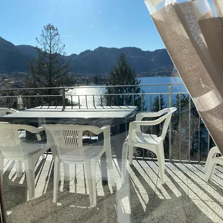 Carlotta Apartman